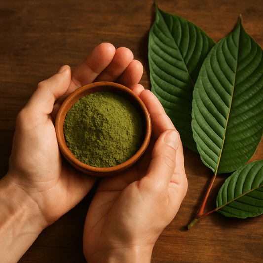 AgmaFocus kratom powder used as a natural botanical alternative for chronic pain management.